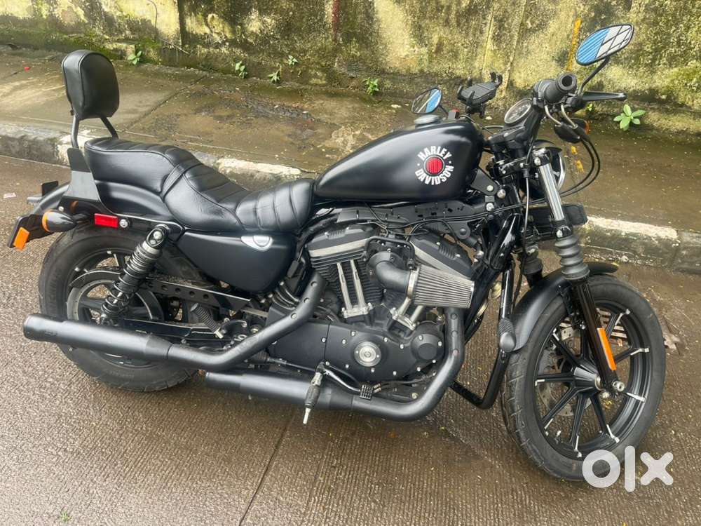 ICONIC HARLEY DAVIDSON IRON 883 2023model