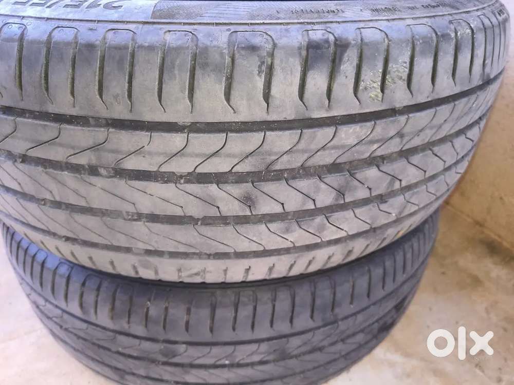 SUV car tyres 4 number for mg hector& toyota inova crysta etc