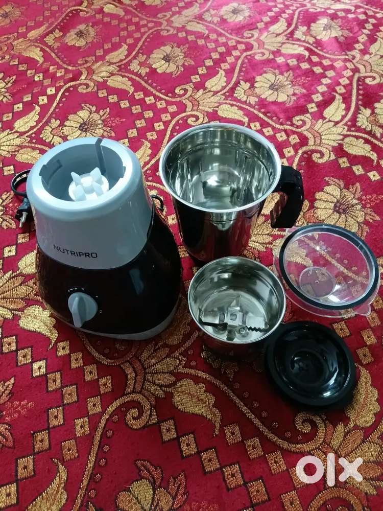 NEW NUTRI PRO MIXER GRINDER WITH 2 STAINLESS STEEL JARS
