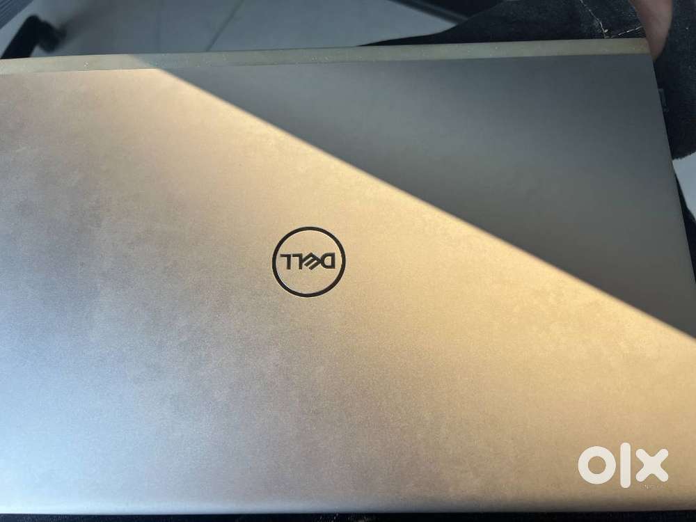 Dell 15 Inspiron 5518 i5 -11Generation 16GB 512SSD intel IRISXEgraphic