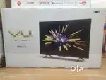 Vu GloLED 43' 4k TV Screen Blacked