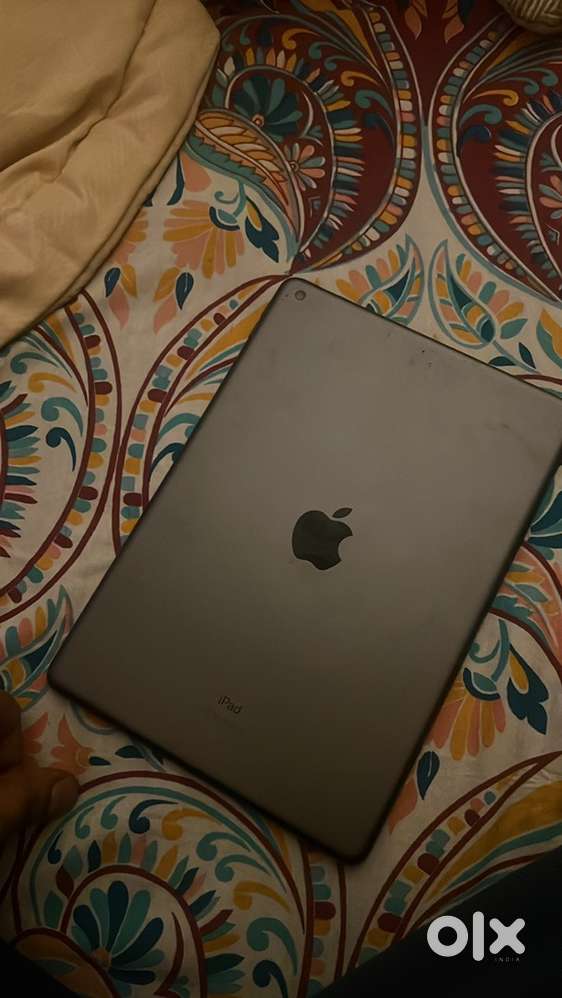 iPad Gen8 , minimally used with box.