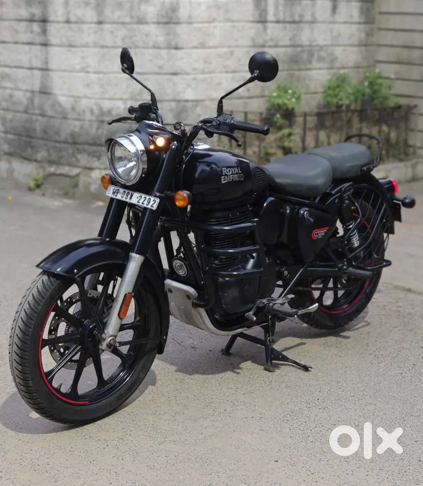 Royal Enfield Reborn Classic-350cc Bs-6 bike.
