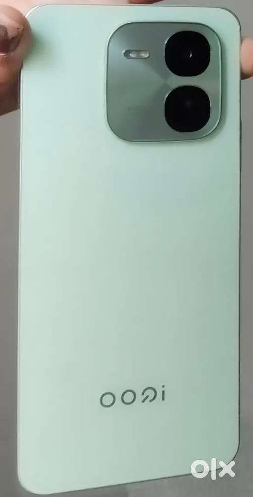 Model- IQOO Z9 5g, 8gb RAM, 128 gb ROM, 16MP front