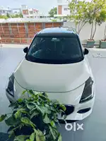 Maruti Suzuki Swift ZXi Plus AMT Dual Tone, 2025, Petrol