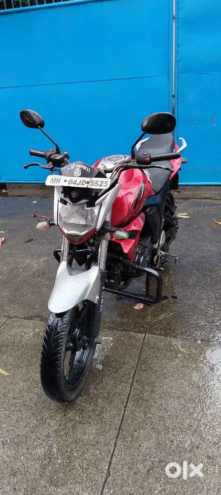 YAMAHA FZ S V2 YEAR 2017 OWNER 1ST