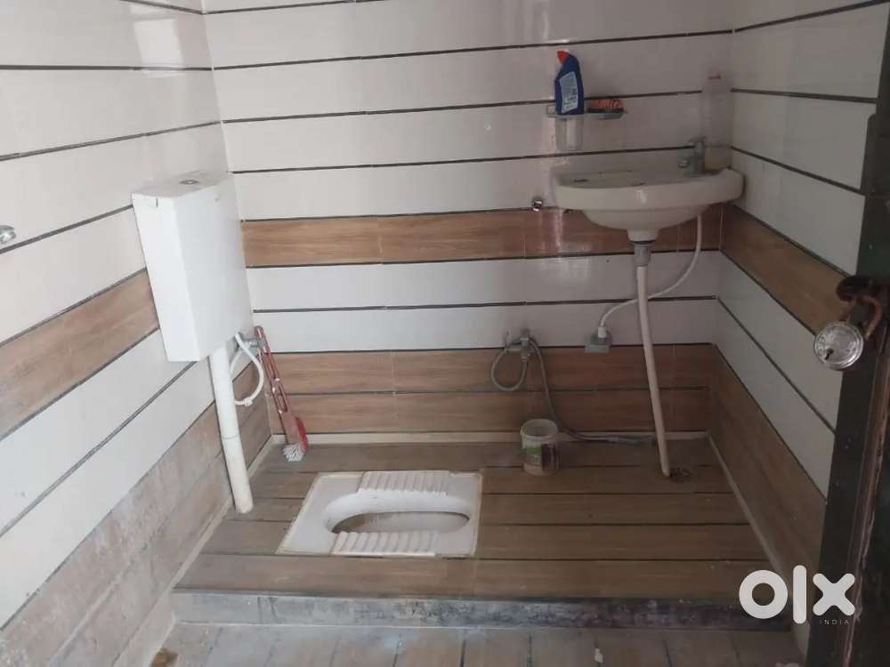 Room for rent with attached toilet