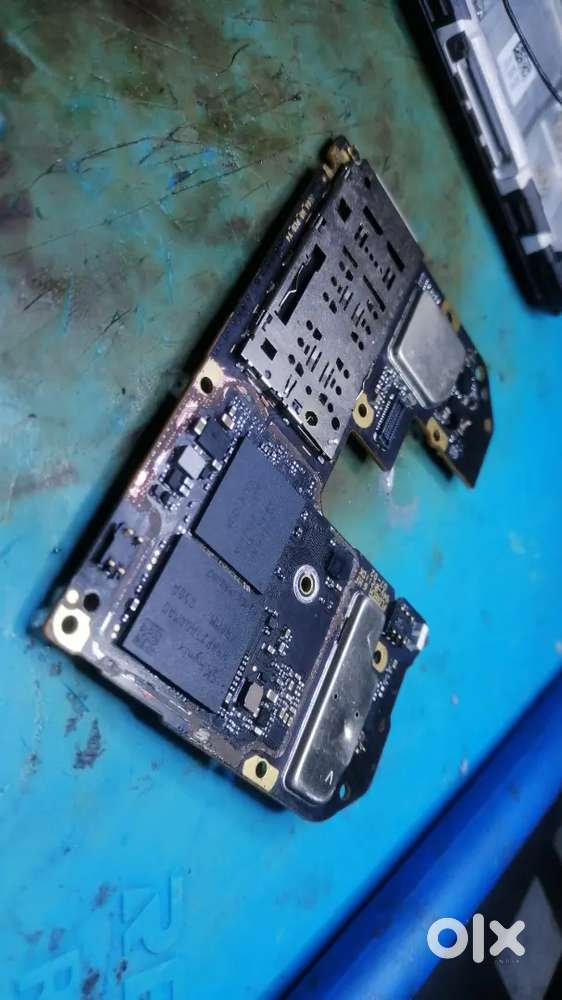 All types of mobiles,tv service available