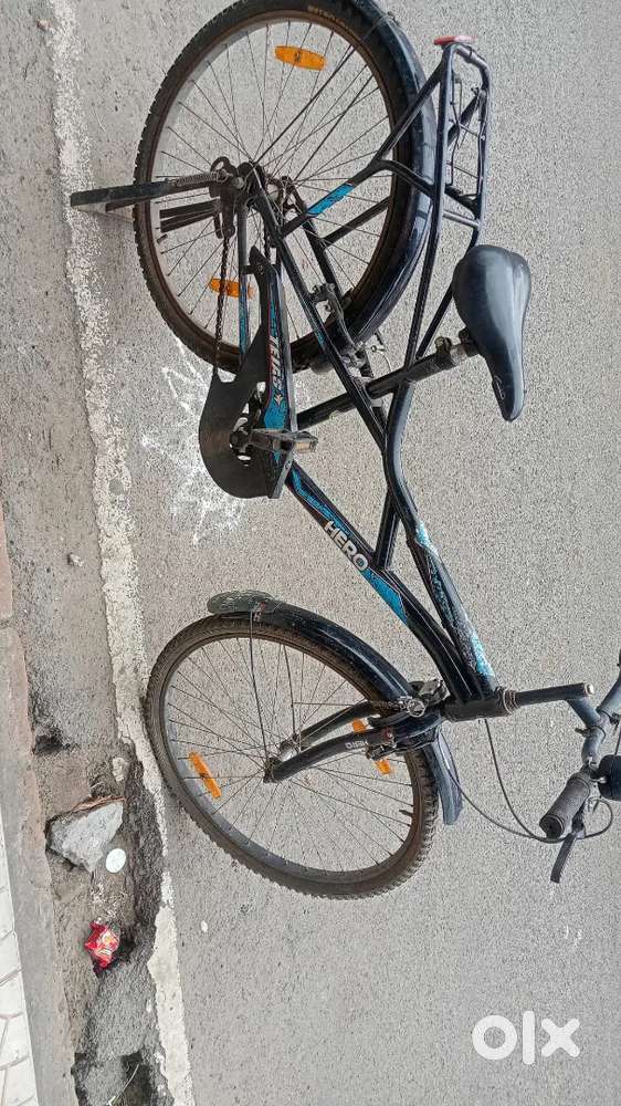 Hero Tias Balck color