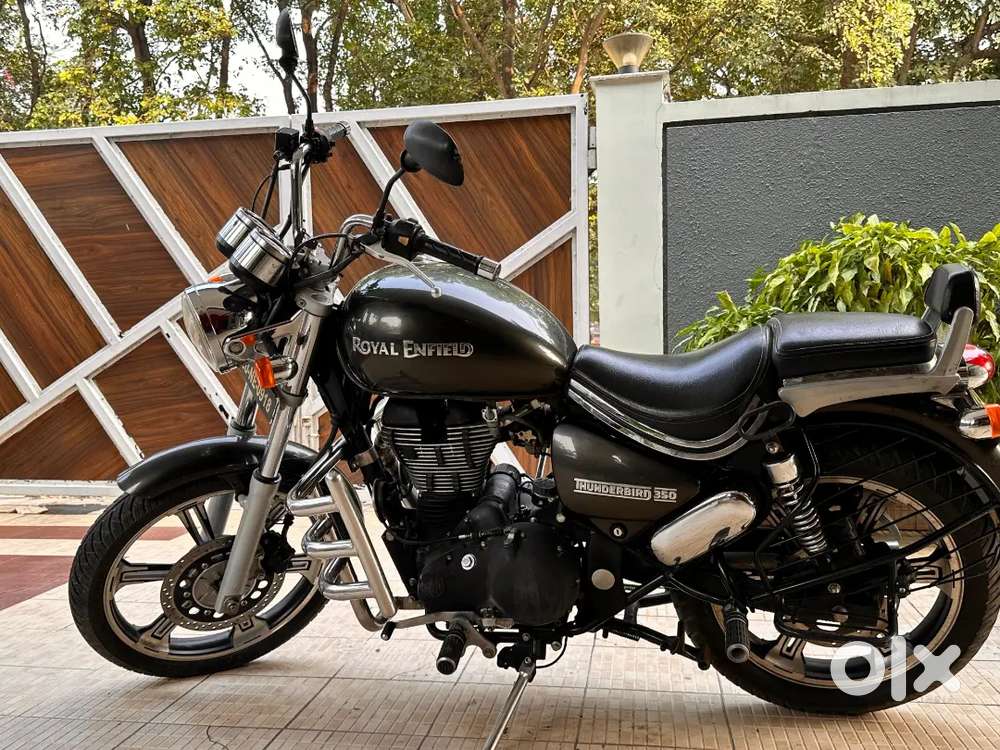 Authentic Old School Thunderbird 350