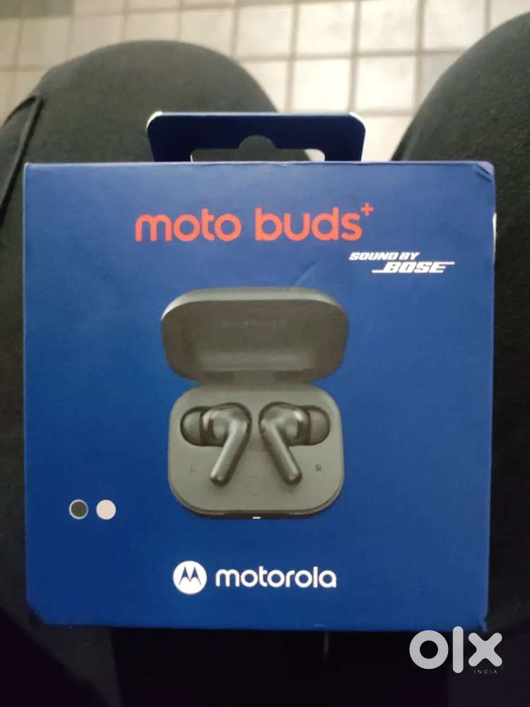 Moto Buds+ Sound By Bose Audio