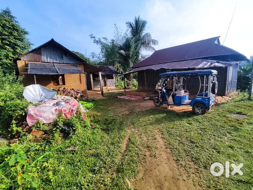 একত্র অথবা প্লটে ১০গন্ডা জায়গা বিক্রি করা হবে।প্রতি গন্ডা চার লাখ করে