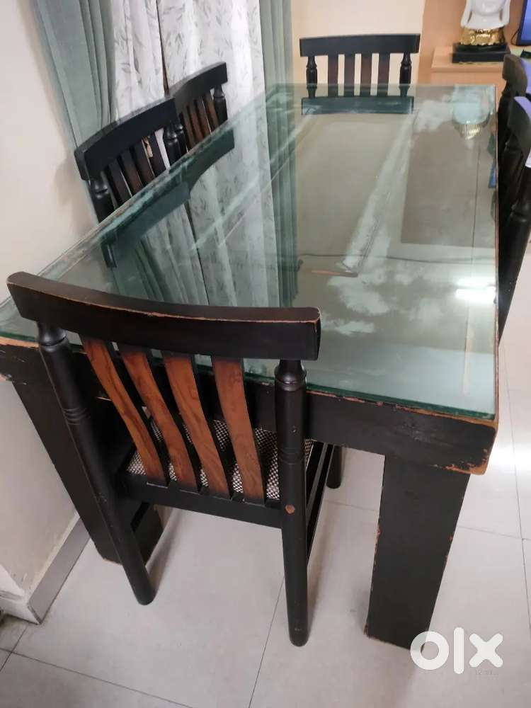 6 seater dining table