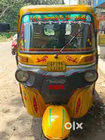 Bajaj truck auto,2023 model,9 month,full condition