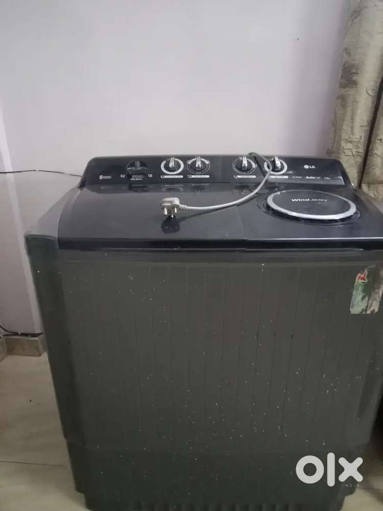 LG 11 kg semi automatic washing machine 2 year old and less used