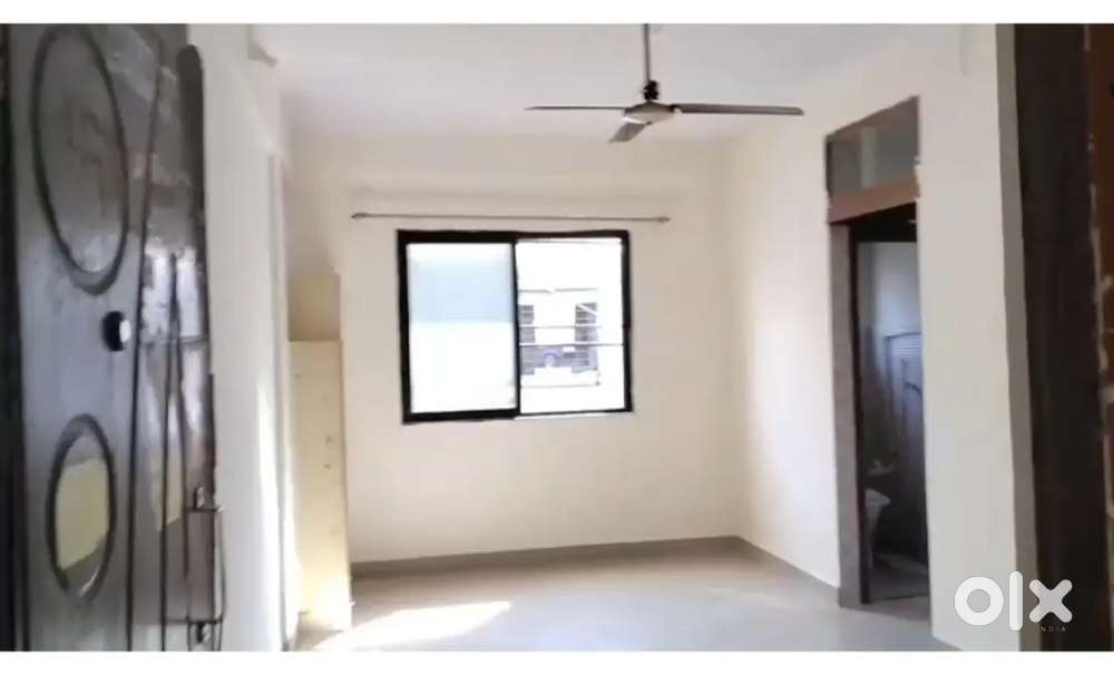 Urgent Sale of 1 BHK in Reasonable Rate