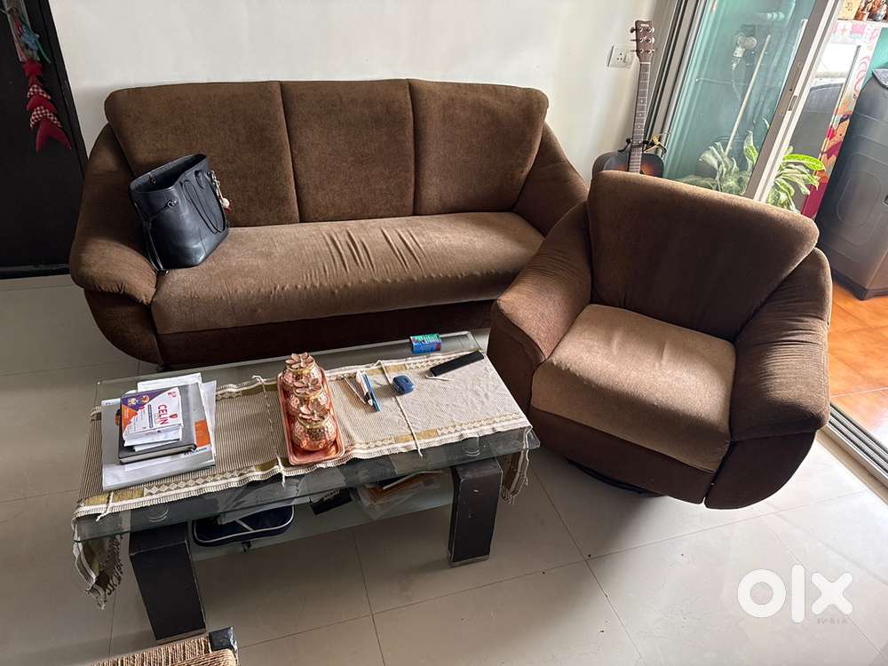 Sofa 3 + 1  with coffee table