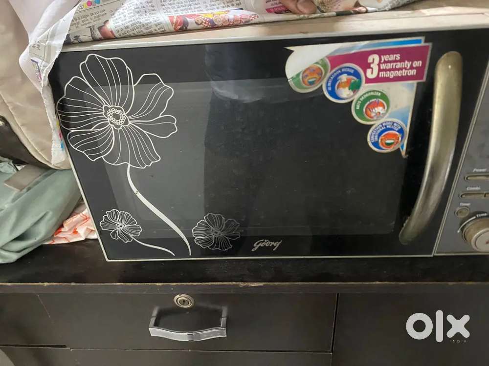 Godrej top condition microwave