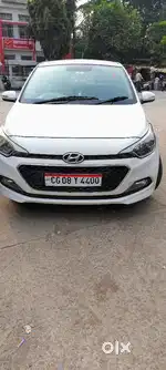 Hyundai i20 2016 Diesel 130000 Km and in mint condition