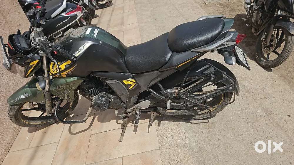 Yamaha fz 2.0 version bike