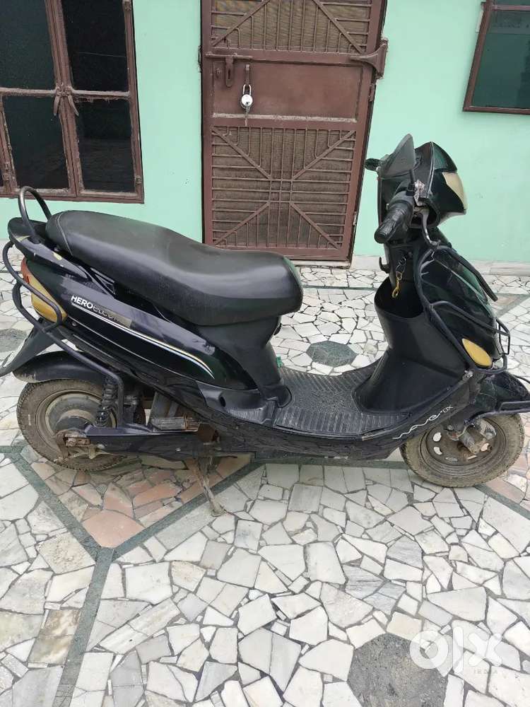 Electric scooty in good working condition