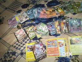 Hand gripper and Pokemon cards golden silver Black more than 400 cards