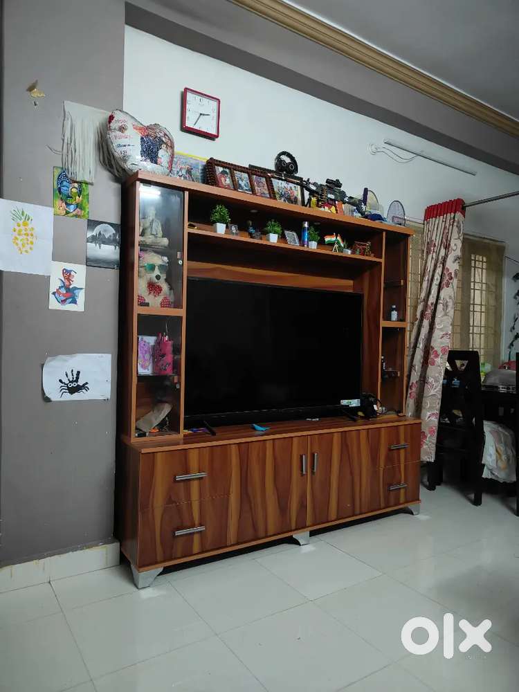 55 TV unit for sale