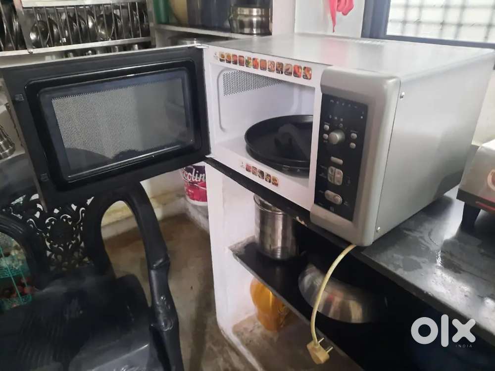 Oven in Good Condition