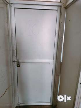 Aluminium door for room