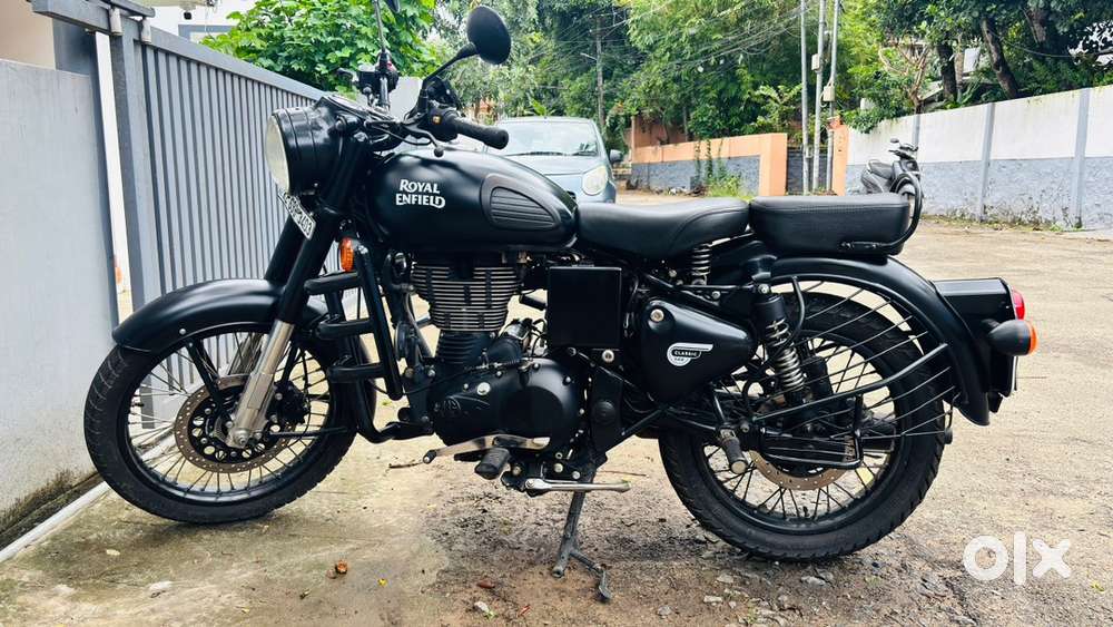 Royal Enfield Classic 500 ABS BS IV
