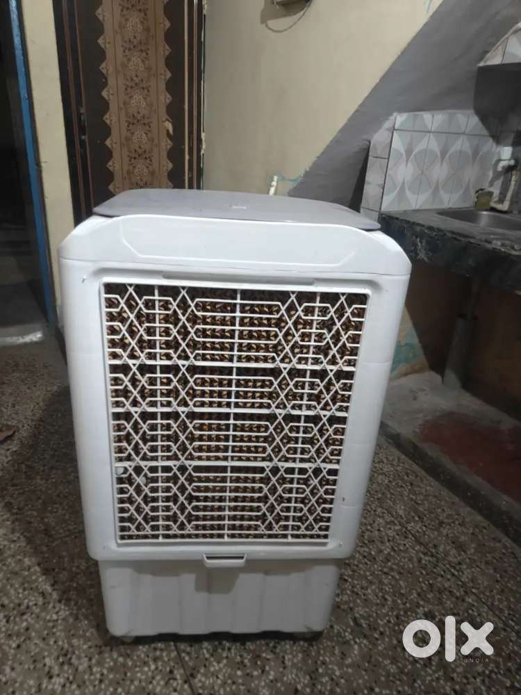 New  cooler only 3 month use