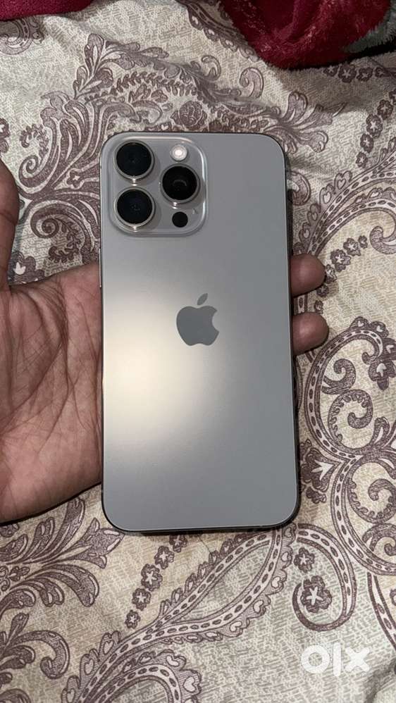 15 pro max with 100 percent original without any scratch with bill box