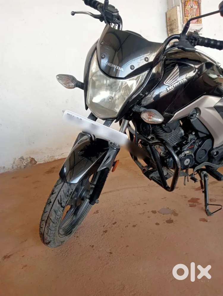 Honda Unicorn 2016