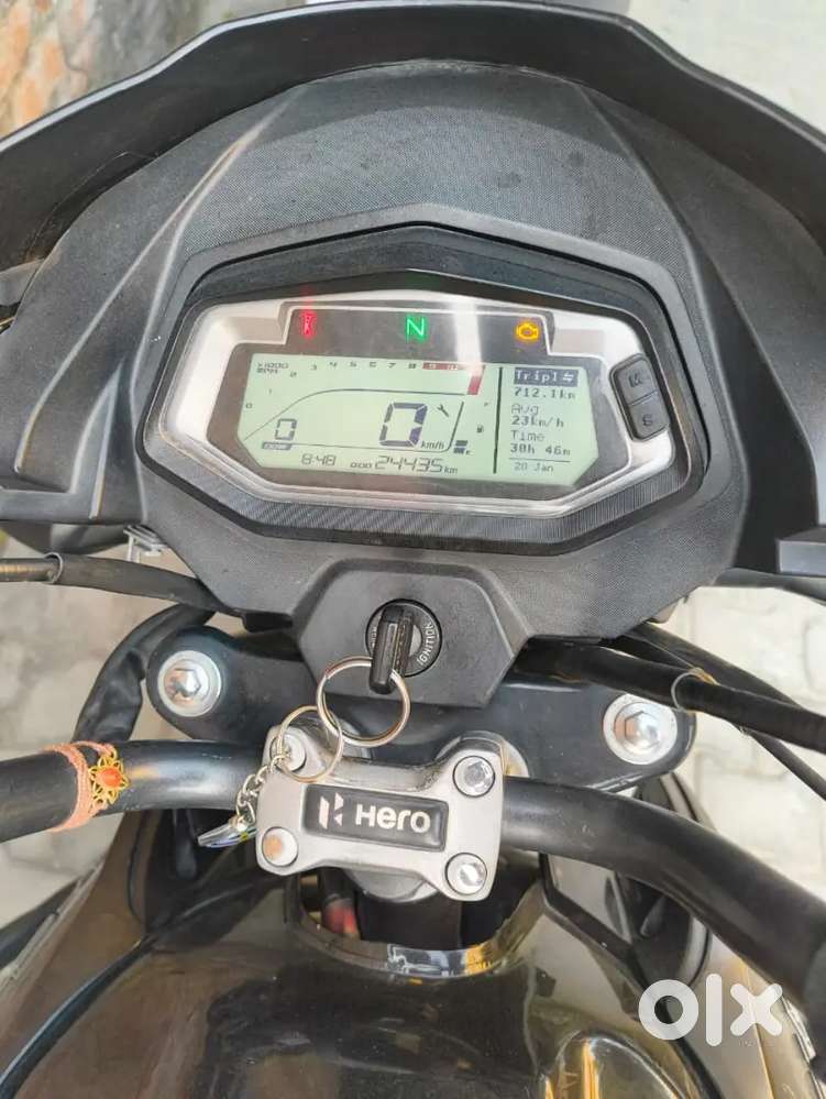 Single hand driving