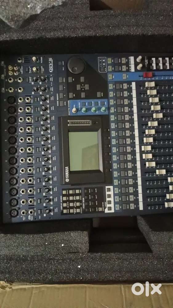 New sell Yamaha o1 96 digital mixing console