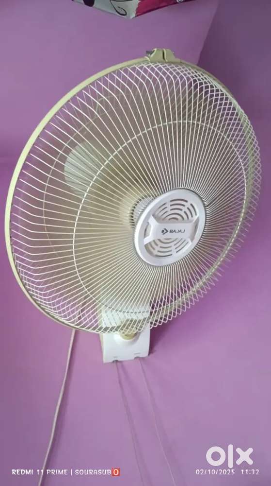 BAJAJ WALL FAN