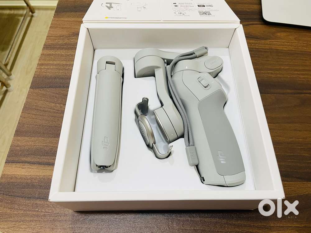 DJI OM 4 SE Smartphone Gimbal [ Mint Condition ]