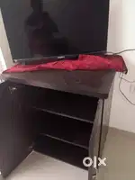लाकडी कपाट  अडीच बाय तीन हाफ साईझ, पावणे तीन बाय सहा फूल साईझ