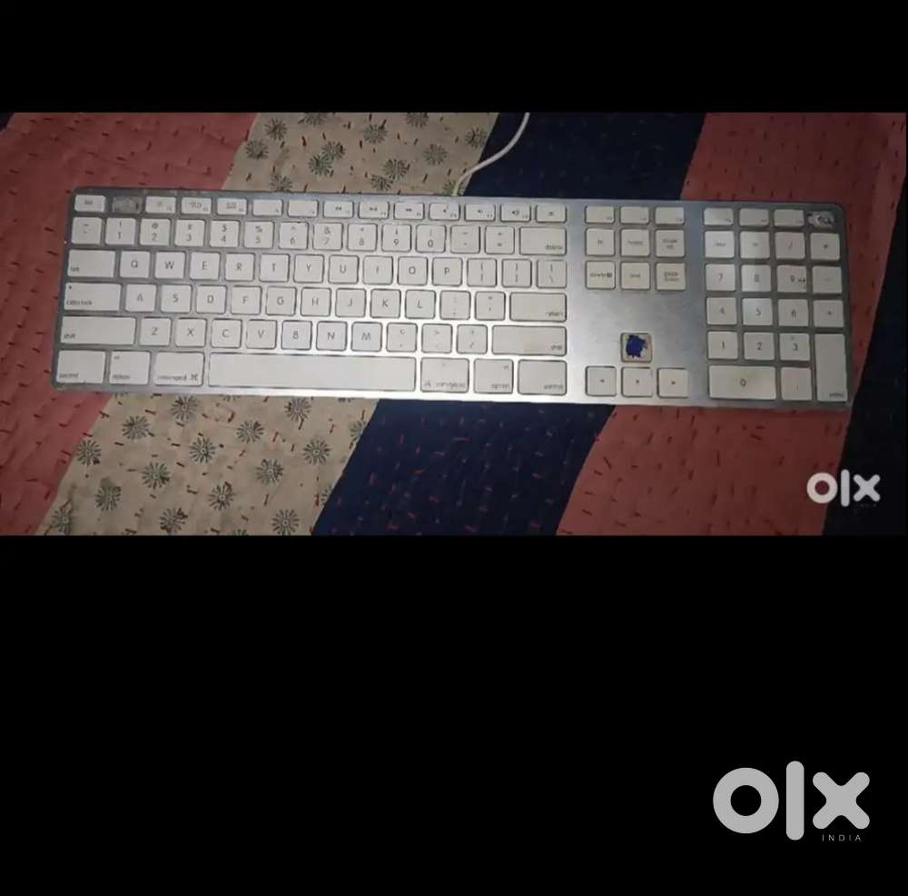 Apple wired keyboard