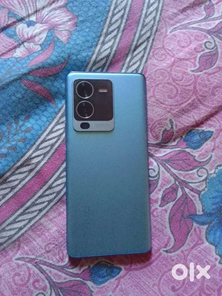 Vivo v 25 pro