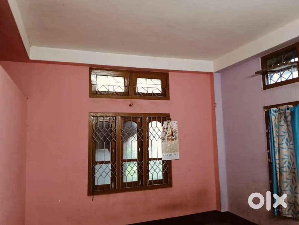 1BIG ROOM AND 1 BIG KITCHEN ATTACHED BATHROOM