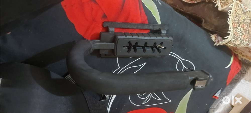 Canon 1500d for sale at showroom condition