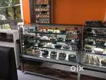 Cake display chiller, Williams brand,