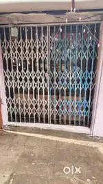 SHOP FOR RENT