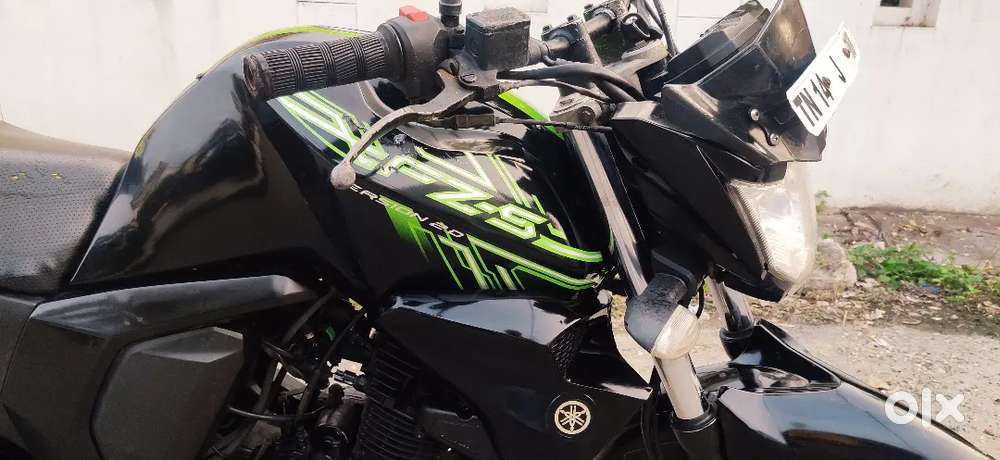 Yamaha fz v 2 model 2016