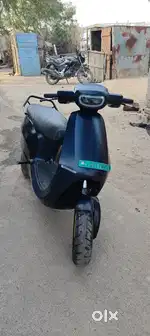Ola s1 pro Good condition blu colour