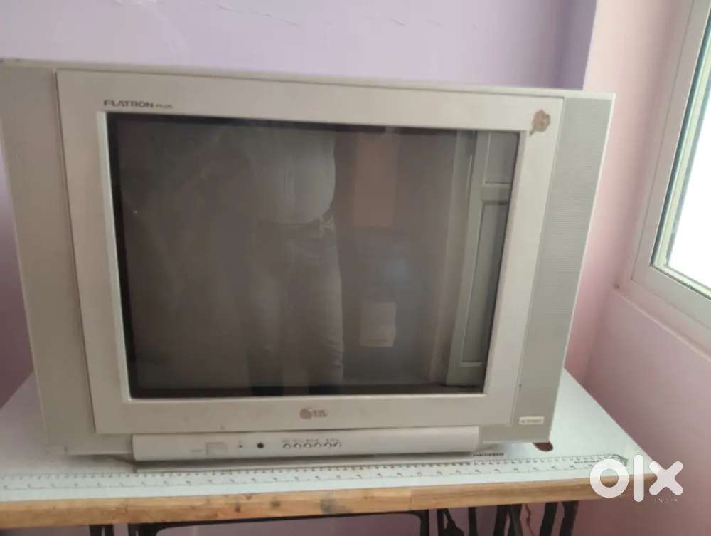 Pltron tv very good candition model