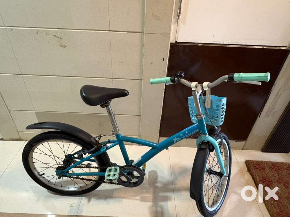 BTwin Decathlon 24 inch cycle