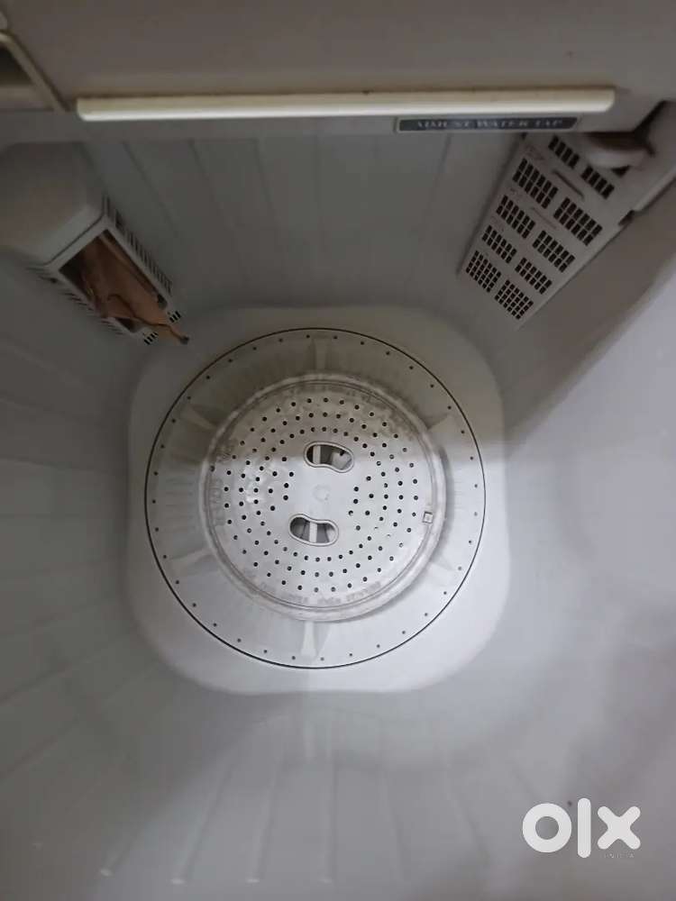 Samsung semi automatic washing machine