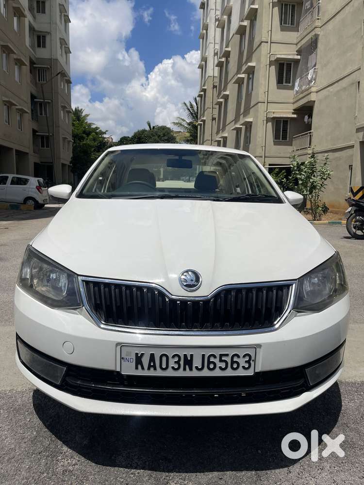 Skoda Rapid TSI Active 1.0 MT, 2021, Petrol